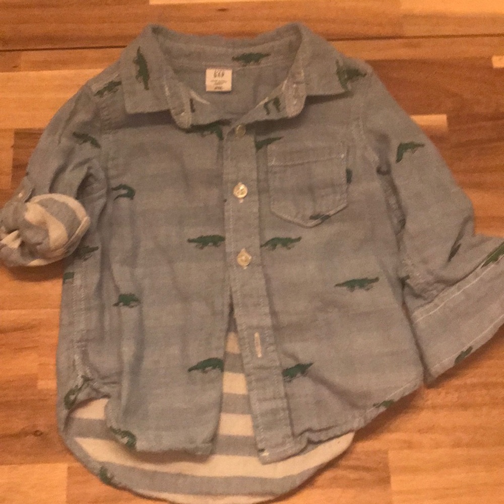 Baby Gap Alligator Button Up (12-18)